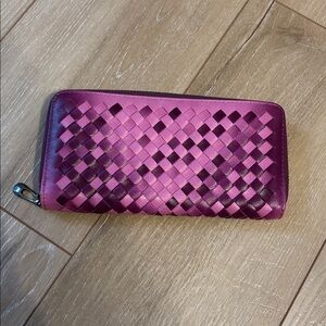 Steve Madden Hot Pink Woven Clutch Wallet